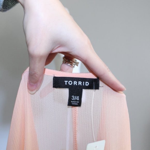 Torrid Peach Mimosa Light Sheer Chiffon Kimono 3/4 - Picture 10 of 15